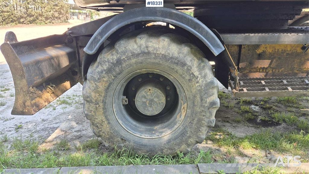 Volvo EW 140 C Lastik tekerli ekskavatörler