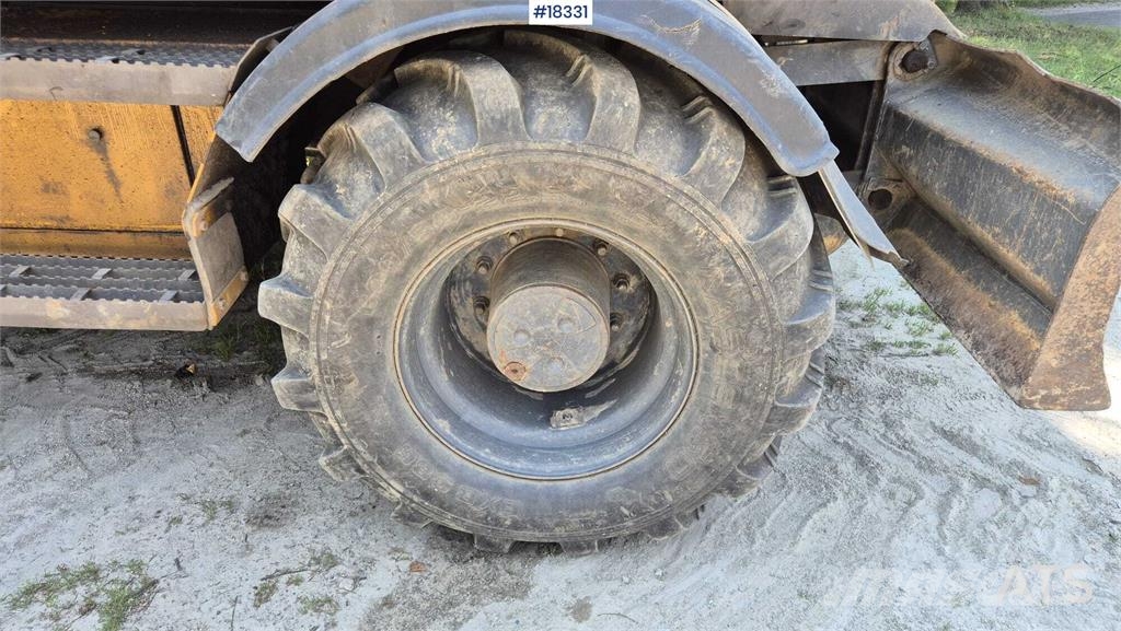 Volvo EW 140 C Lastik tekerli ekskavatörler