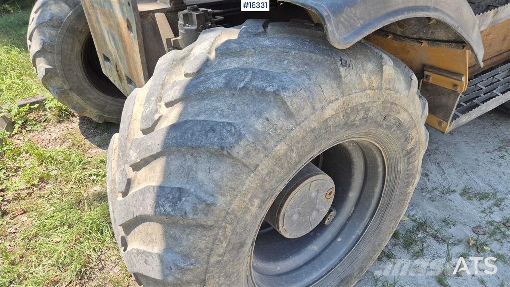 Volvo EW 140 C Lastik tekerli ekskavatörler