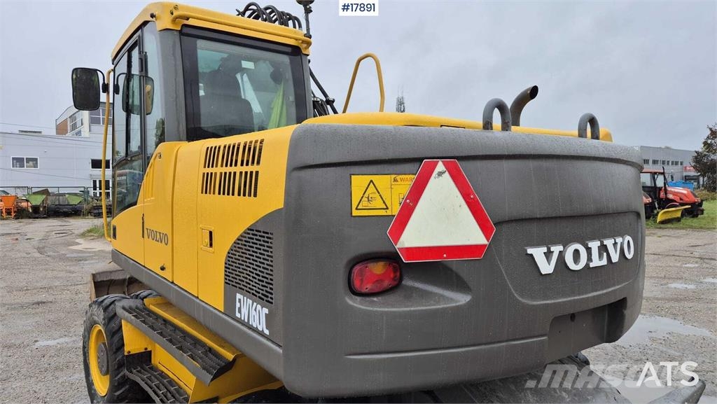 Volvo EW 160C Колісні екскаватори