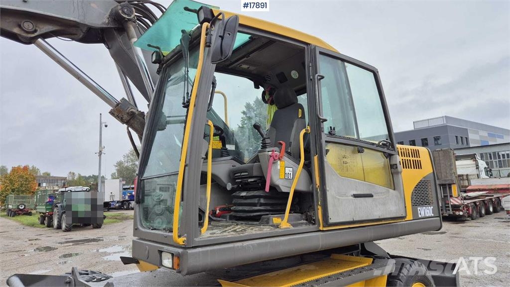 Volvo EW 160C Колісні екскаватори