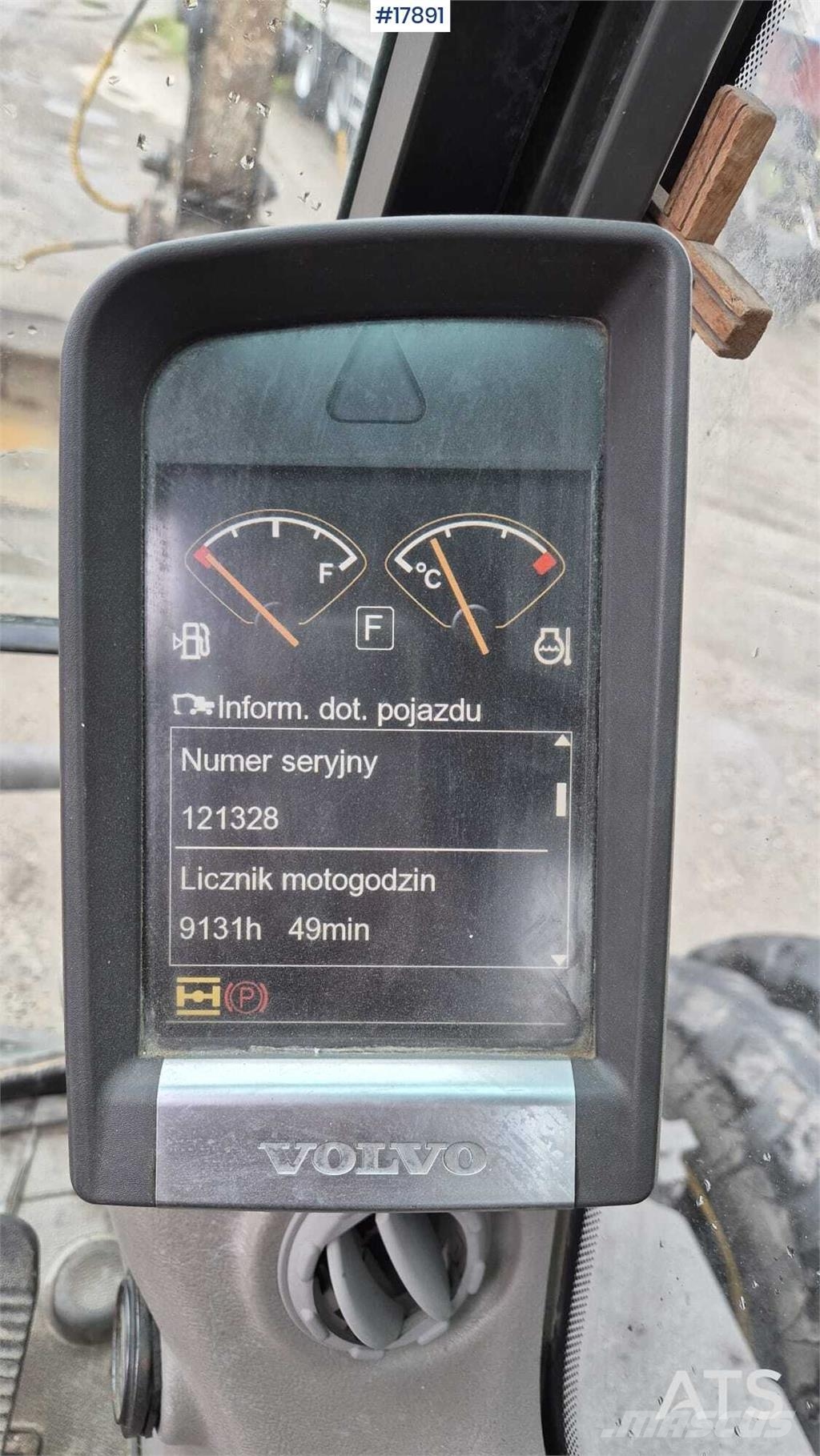 Volvo EW 160C Колісні екскаватори