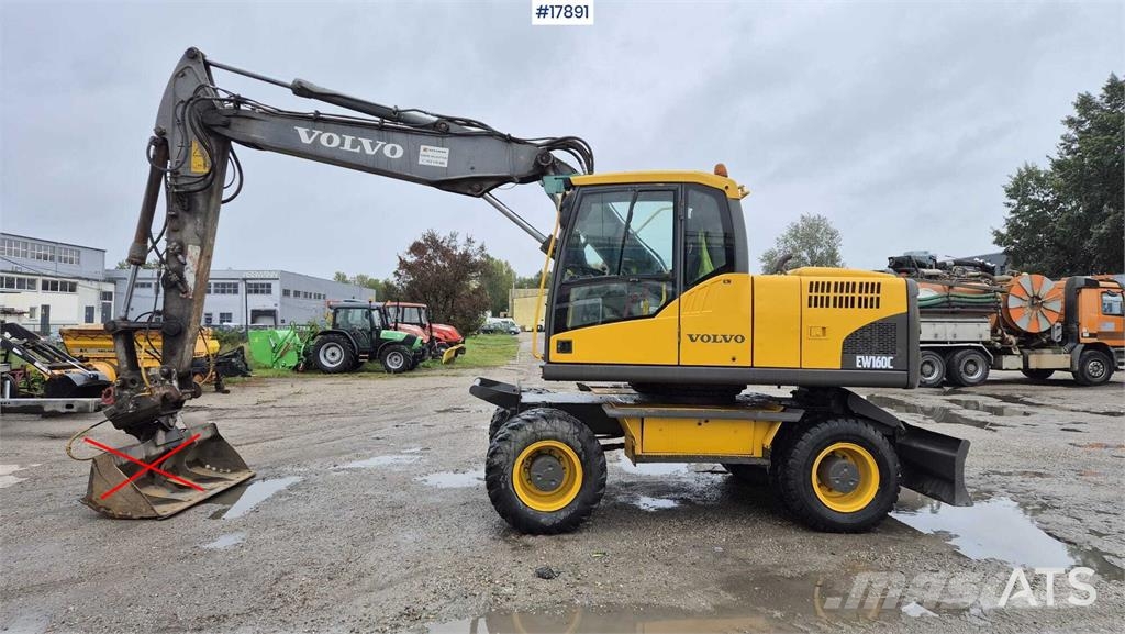 Volvo EW 160C Колісні екскаватори
