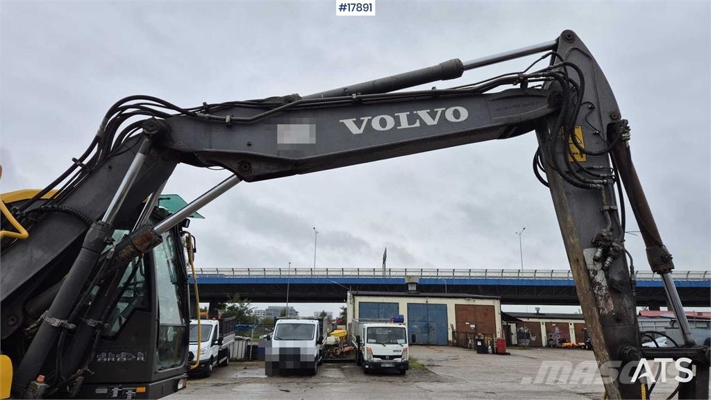 Volvo EW 160C Колісні екскаватори