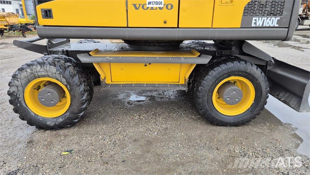 Volvo EW 160C Колісні екскаватори