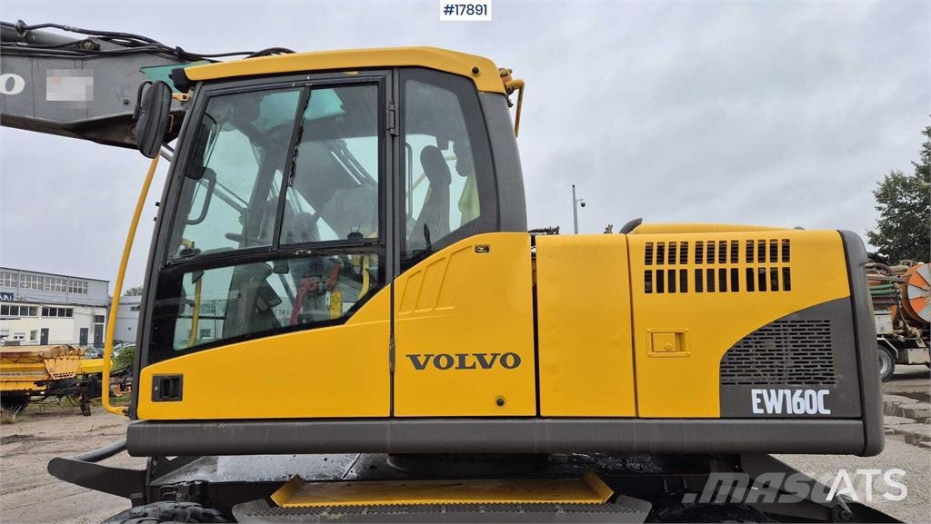 Volvo EW 160C Колісні екскаватори