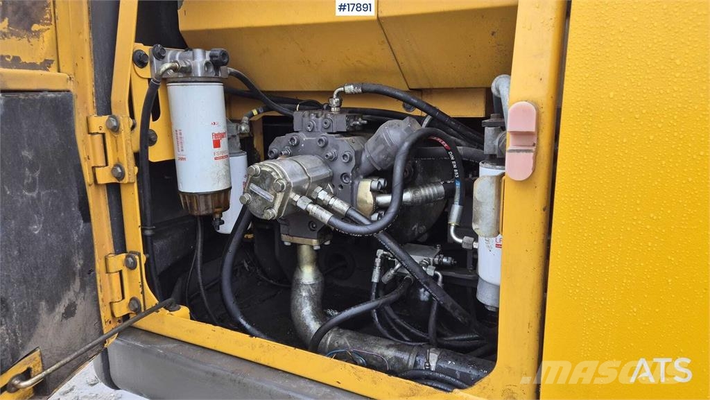 Volvo EW 160C Колісні екскаватори
