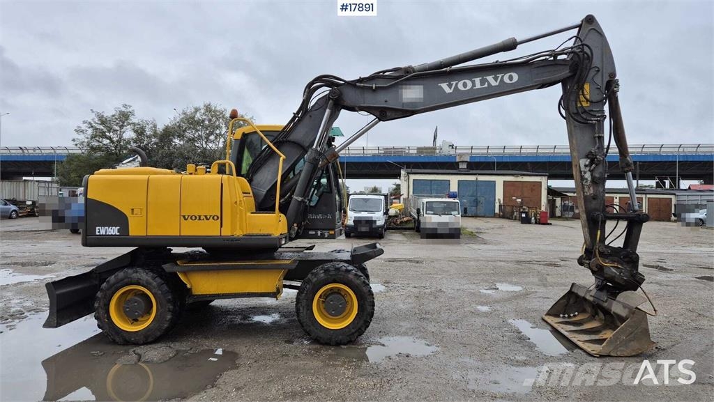 Volvo EW 160C Колісні екскаватори