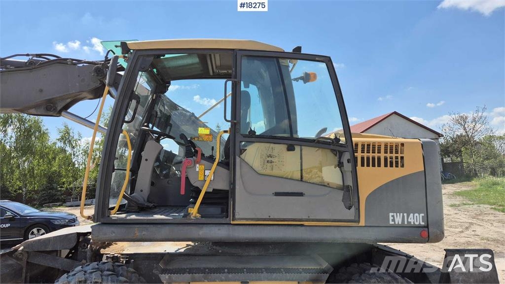 Volvo EW140 C Wheeled Excavator Lastik tekerli ekskavatörler