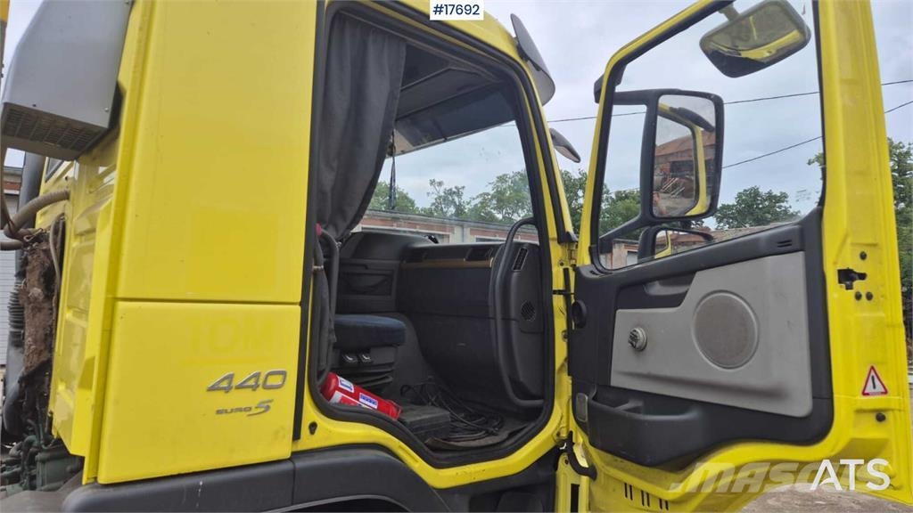 Volvo FM 440 Camiones elevadores de gancho
