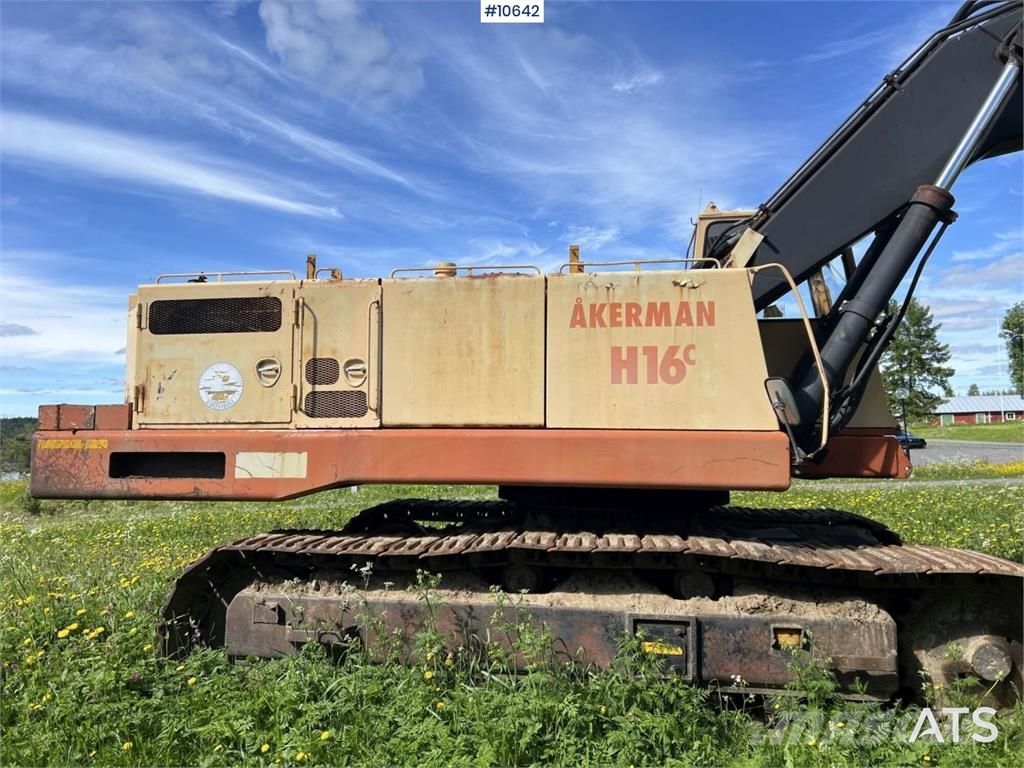 Åkerman H16C Excavator with Bucket Excavadoras sobre orugas