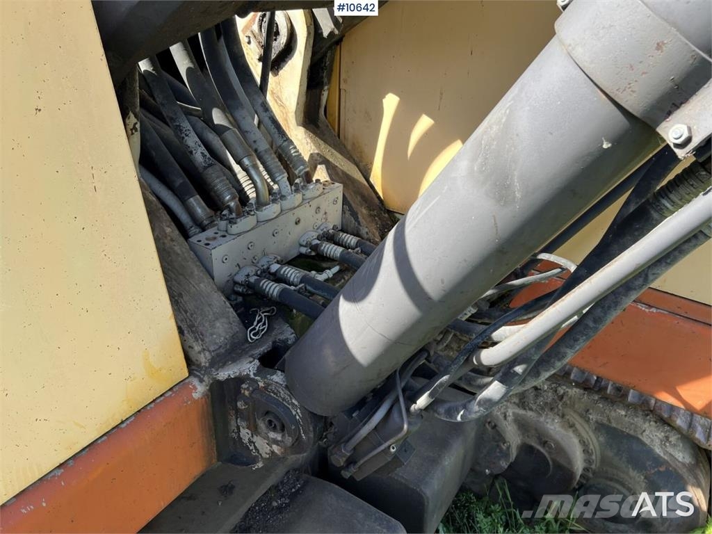 Åkerman H16C Excavator with Bucket Excavadoras sobre orugas
