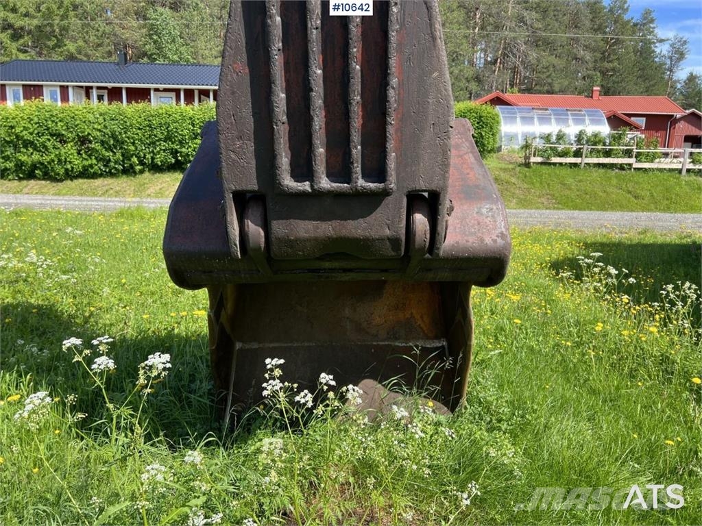 Åkerman H16C Excavator with Bucket Excavadoras sobre orugas