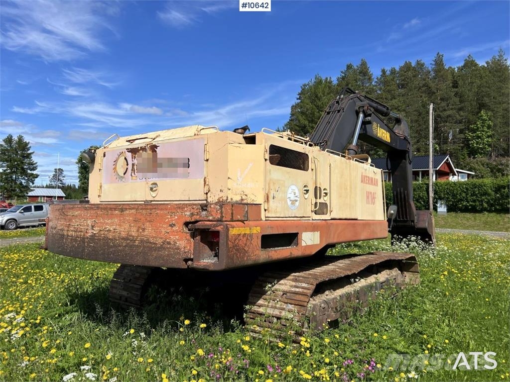 Åkerman H16C Excavator with Bucket Excavadoras sobre orugas