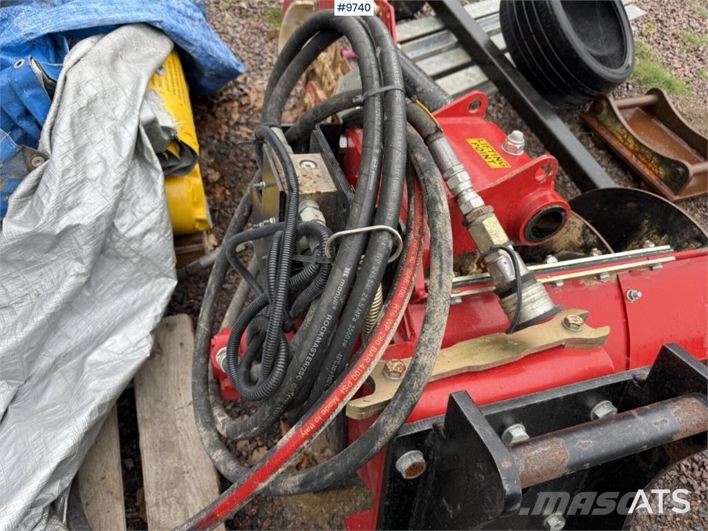 Auger Torque XHD 900 Экскаваторные стрелы