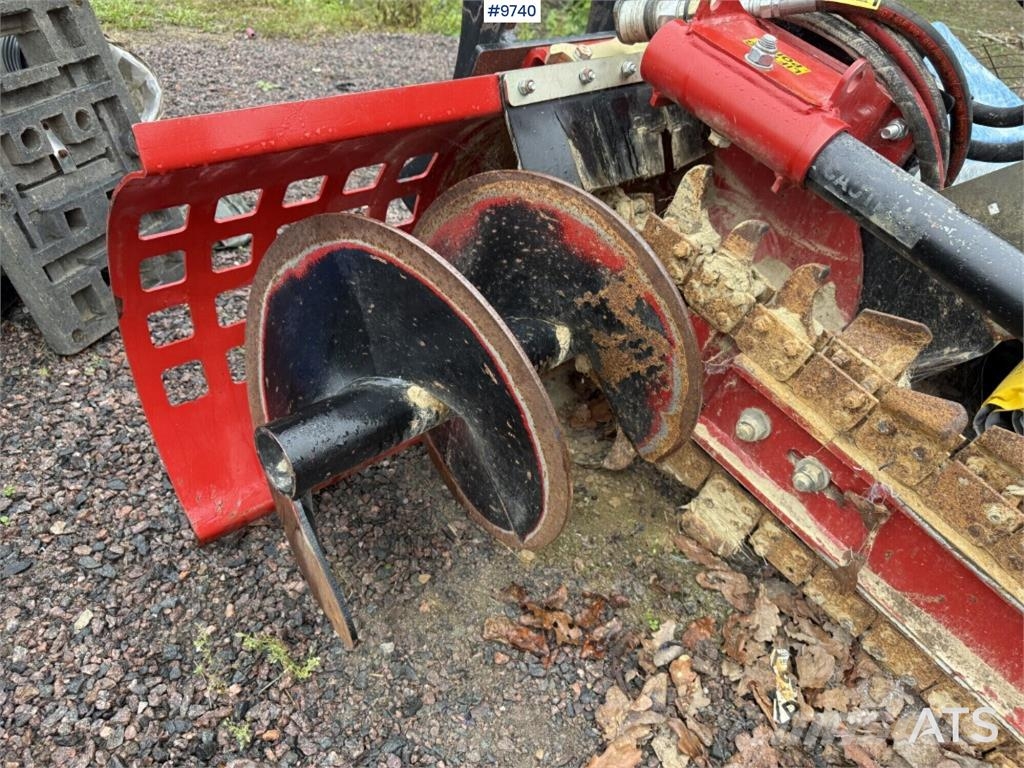 Auger Torque XHD 900 Экскаваторные стрелы
