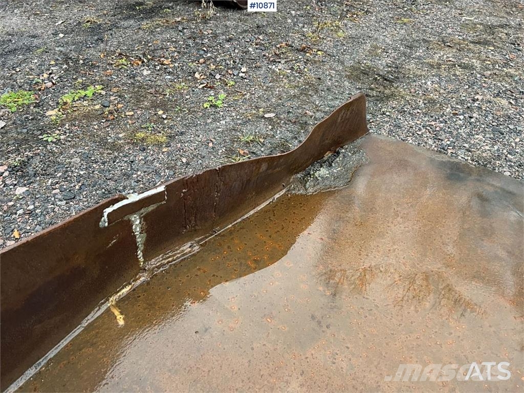  Betongskopa med stora BM fästet دلاء