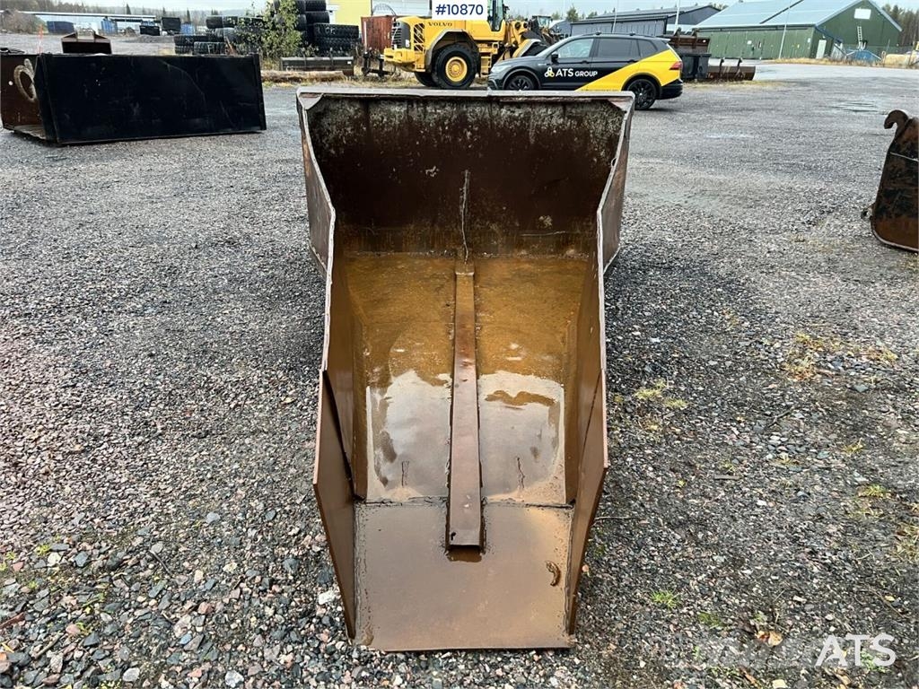  Betongskopa med stora BM fästet دلاء