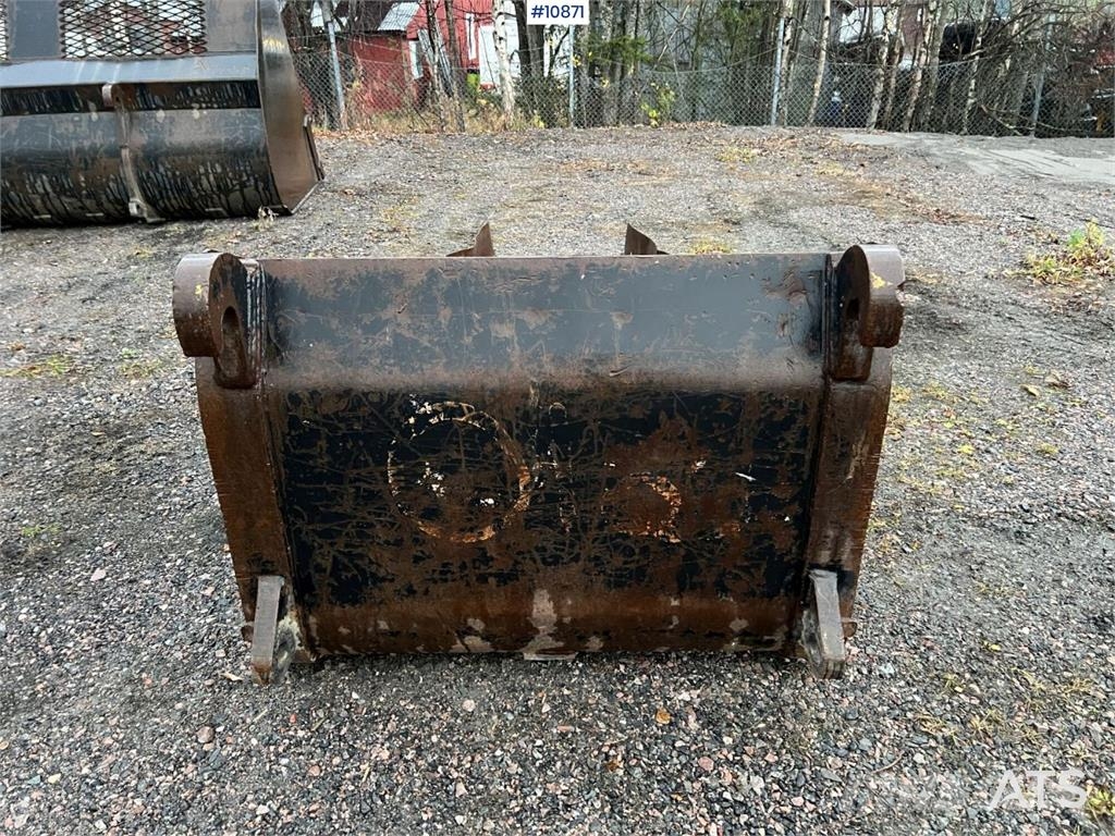  Betongskopa med stora BM fästet دلاء