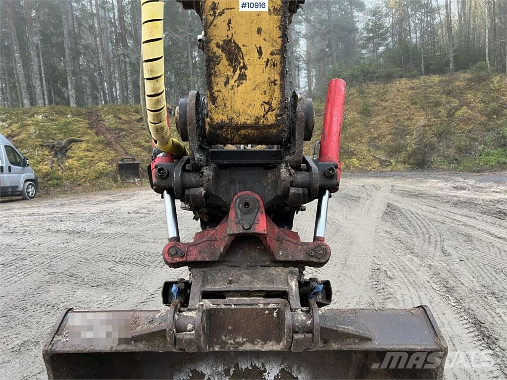 CAT 324 ELN Excavator with Bucket Crawler excavators