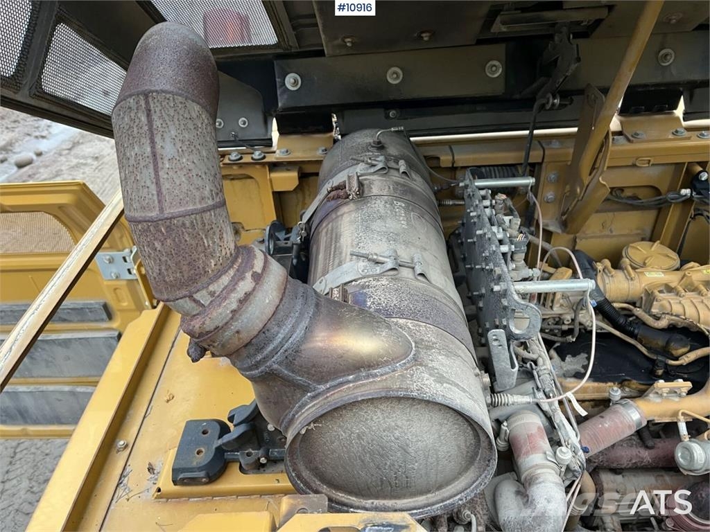 CAT 324 ELN Excavator with Bucket Crawler excavators