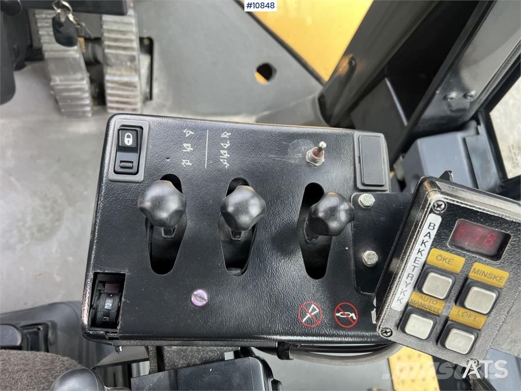 CAT 950G Wheel Loader (VIDEO) Wheel loaders