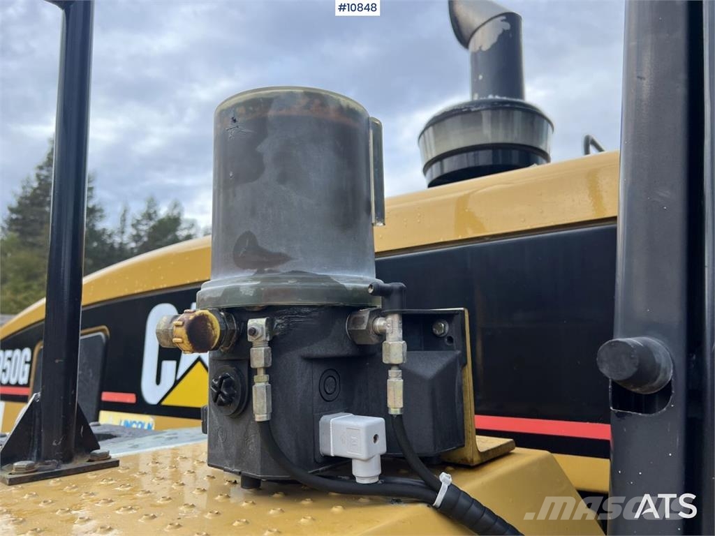 CAT 950G Wheel Loader (VIDEO) Wheel loaders