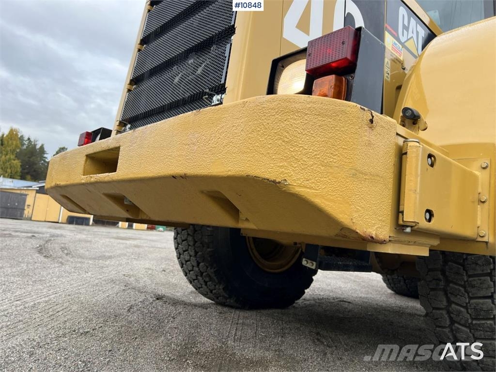 CAT 950G Wheel Loader (VIDEO) Wheel loaders