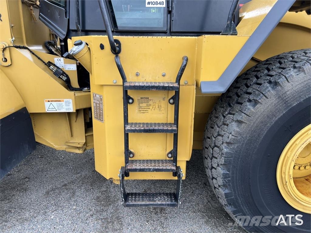 CAT 950G Wheel Loader (VIDEO) Wheel loaders