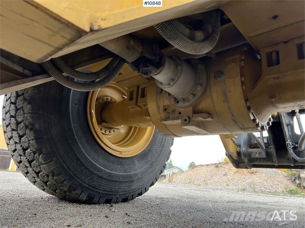 CAT 950G Wheel Loader (VIDEO) Wheel loaders