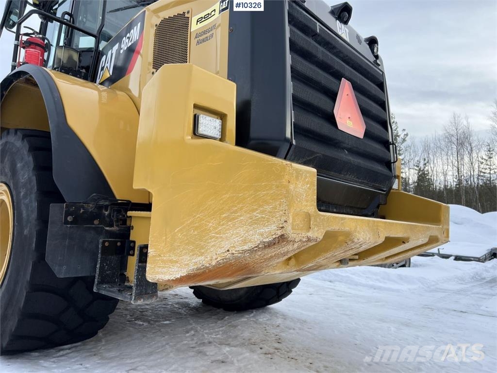 CAT 962M Wheel loader with bucket Radlader