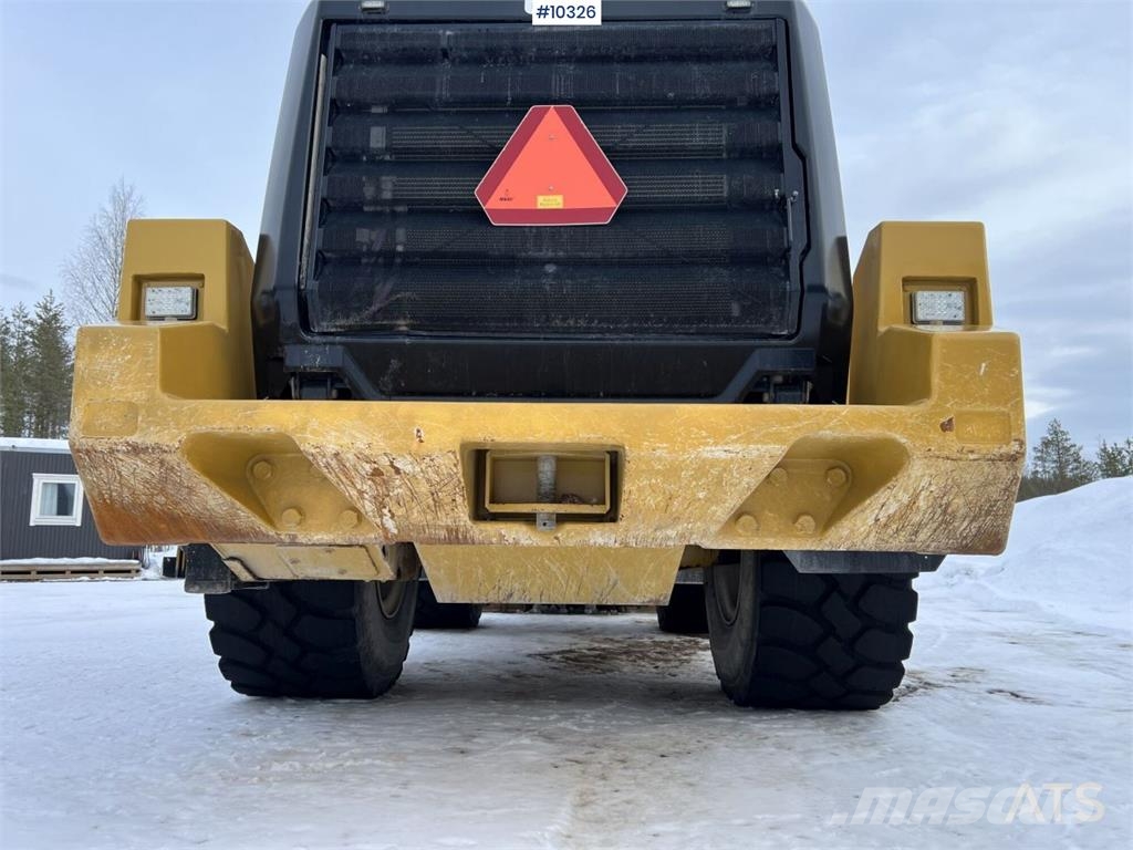 CAT 962M Wheel loader with bucket Radlader