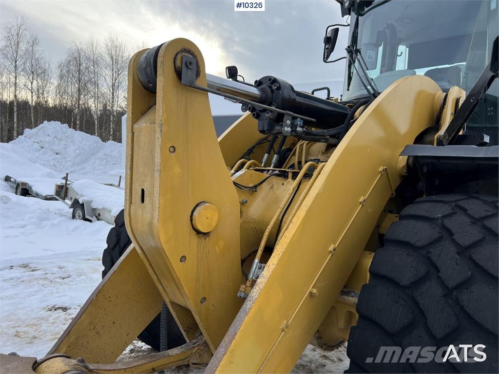 CAT 962M Wheel loader with bucket Radlader