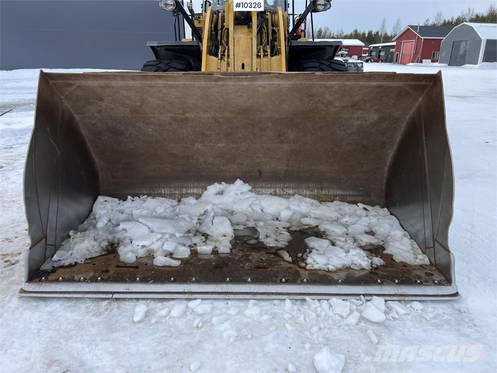 CAT 962M Wheel loader with bucket Radlader