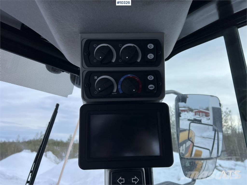 CAT 962M Wheel loader with bucket Radlader
