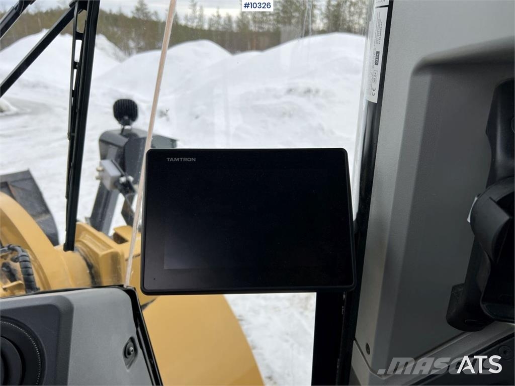 CAT 962M Wheel loader with bucket Radlader