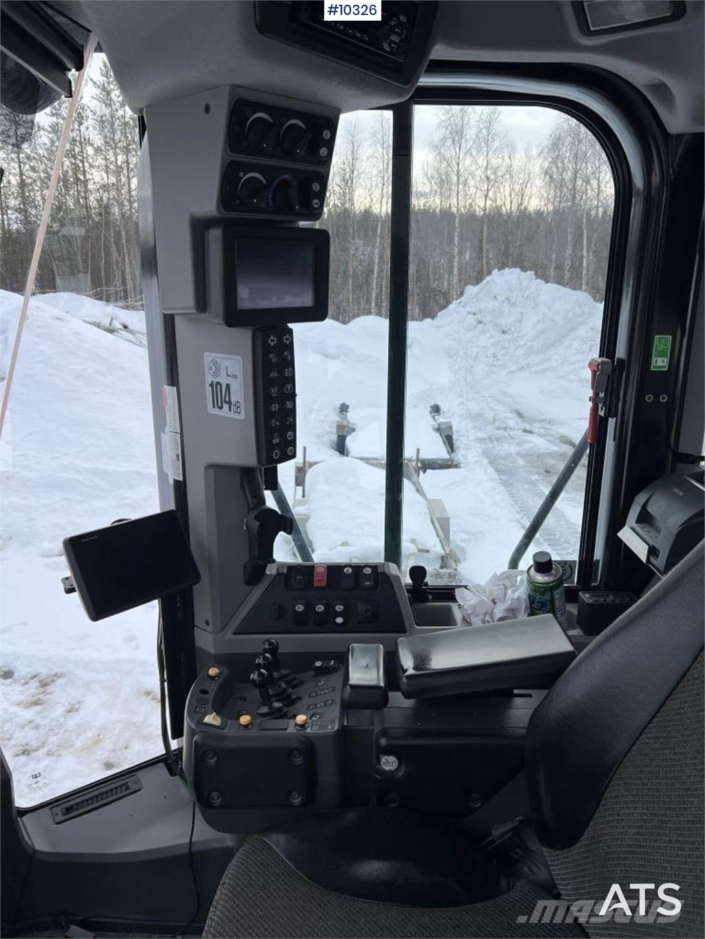 CAT 962M Wheel loader with bucket Radlader