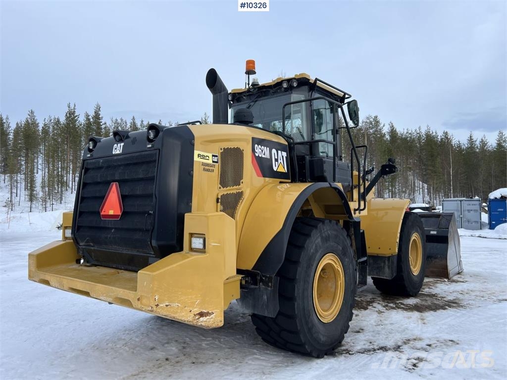 CAT 962M Wheel loader with bucket Radlader