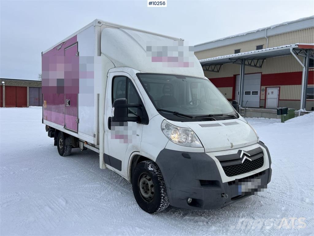 Citroën JUMPER 160 Box truck with tail lift Каросерии