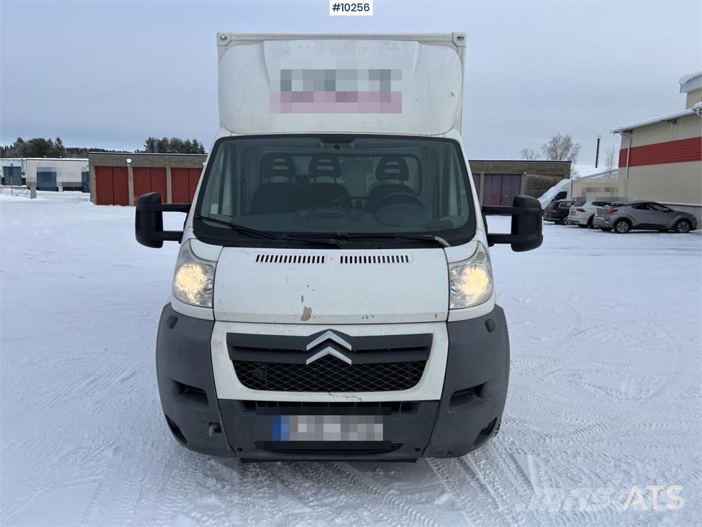 Citroën JUMPER 160 Box truck with tail lift Каросерии