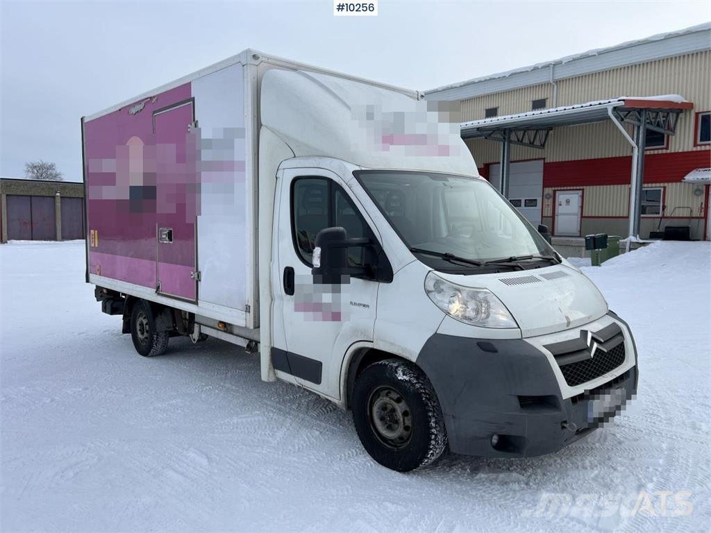 Citroën JUMPER 160 Box truck with tail lift Каросерии