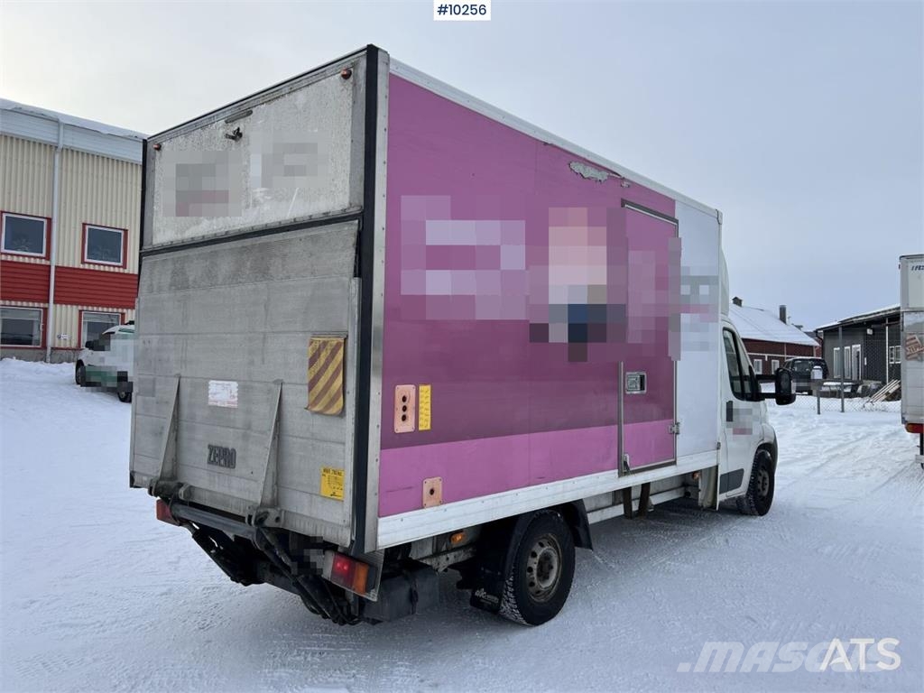 Citroën JUMPER 160 Box truck with tail lift Каросерии