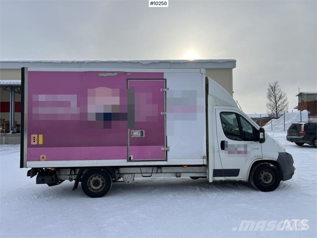 Citroën JUMPER 160 Box truck with tail lift Каросерии
