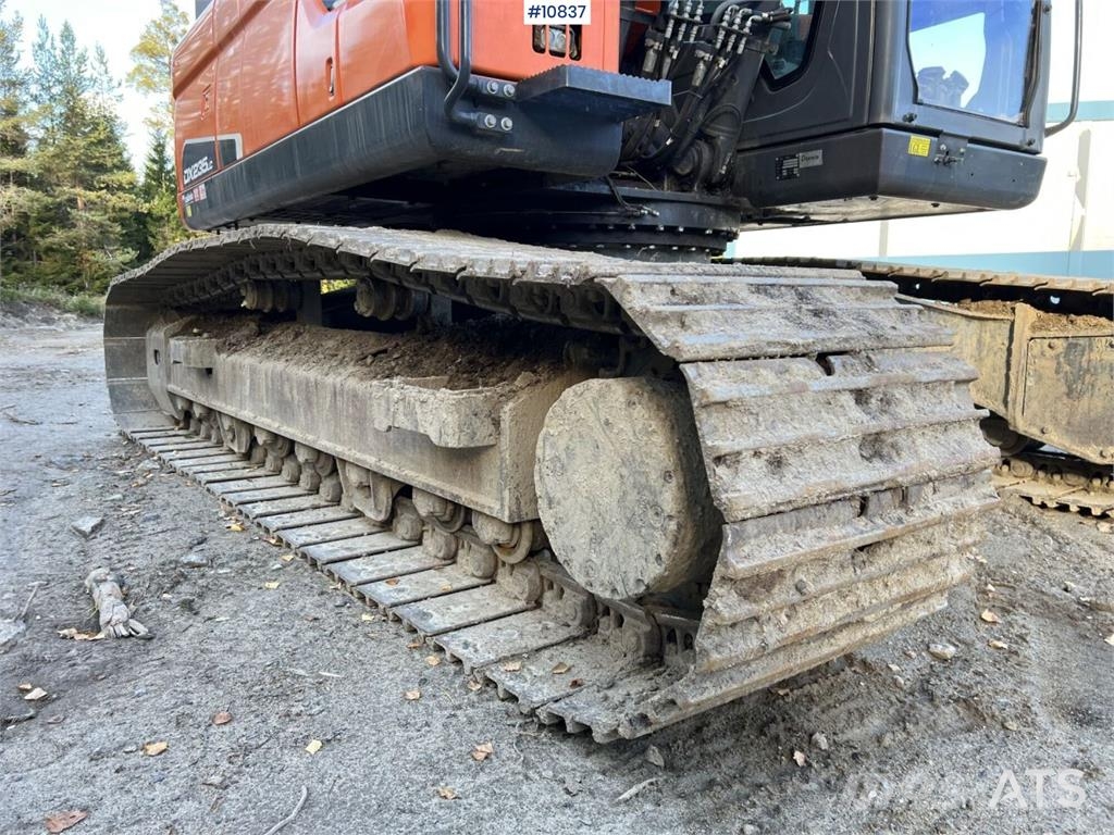 Doosan DX235NLC-5 with Excavation System Roomikekskavaatorid
