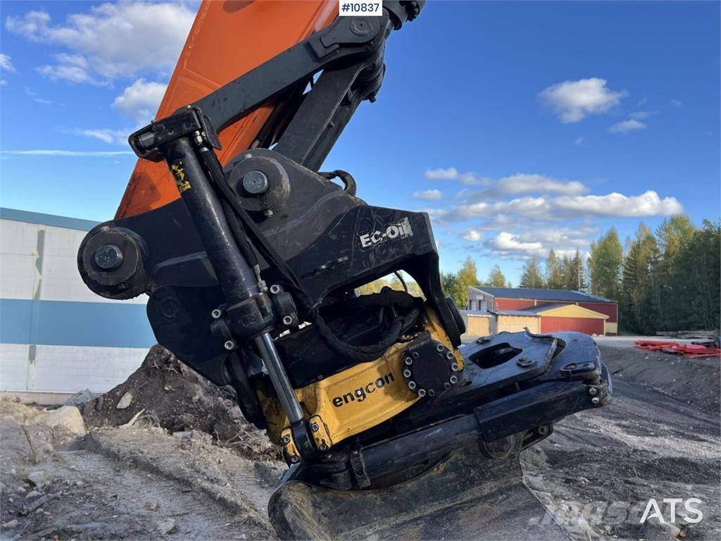 Doosan DX235NLC-5 with Excavation System Roomikekskavaatorid