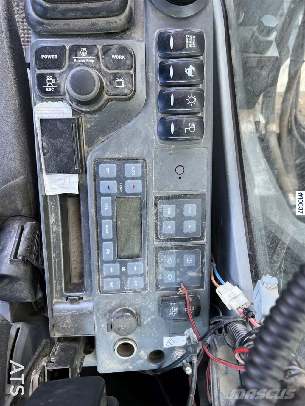 Doosan DX235NLC-5 with Excavation System Roomikekskavaatorid