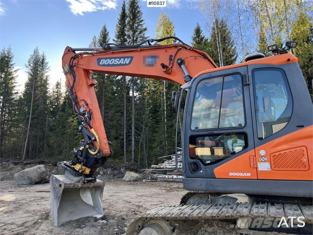 Doosan DX235NLC-5 with Excavation System Roomikekskavaatorid