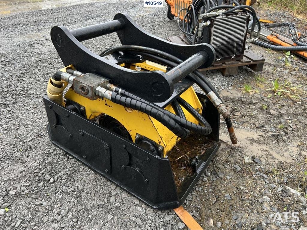 Engcon Soil Compactor - S70 Mount Otros componentes
