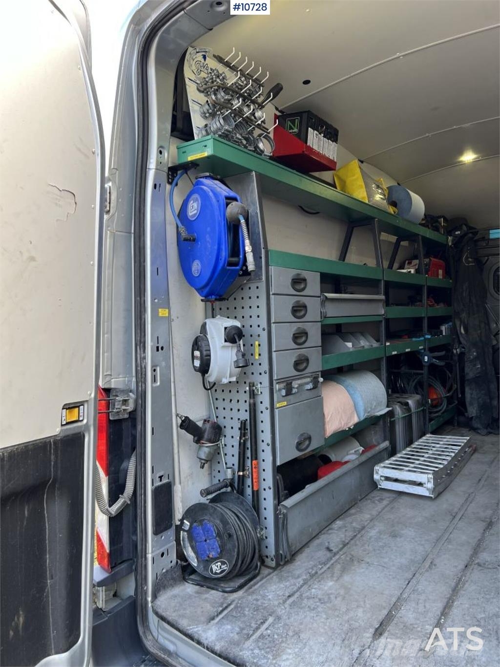 Ford Transit Furgoonautod