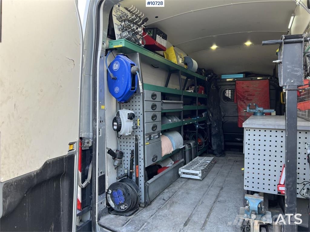 Ford Transit Furgoonautod